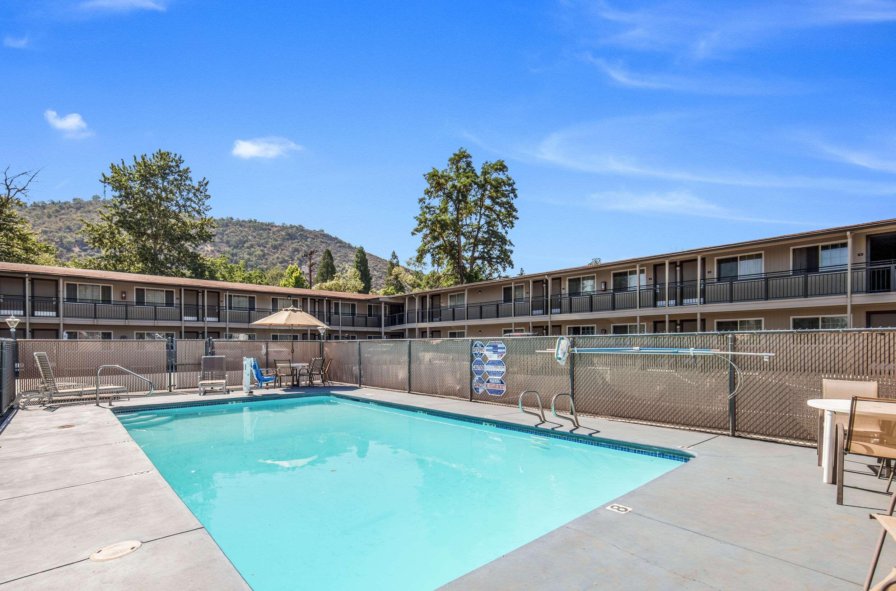 Econo Lodge Yreka Exterior foto